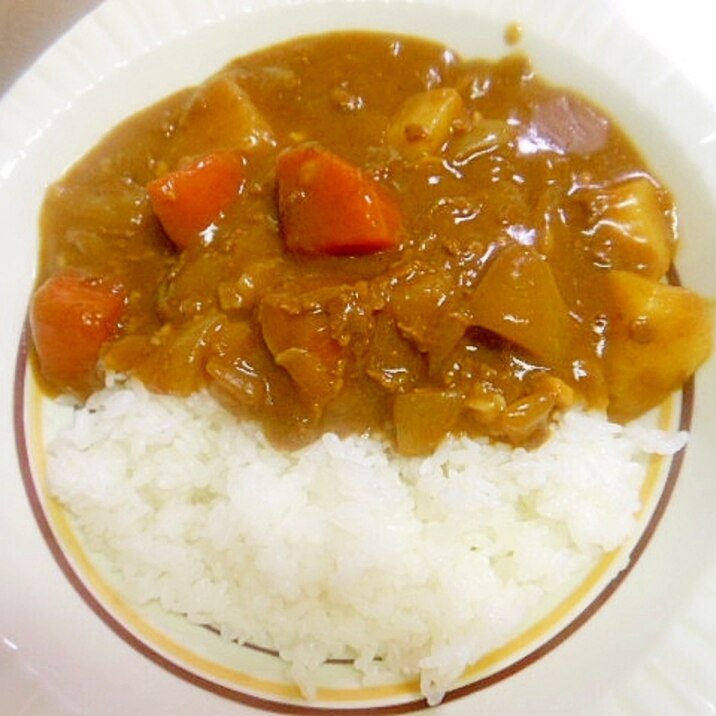 牛肉ミンチの野菜カレー